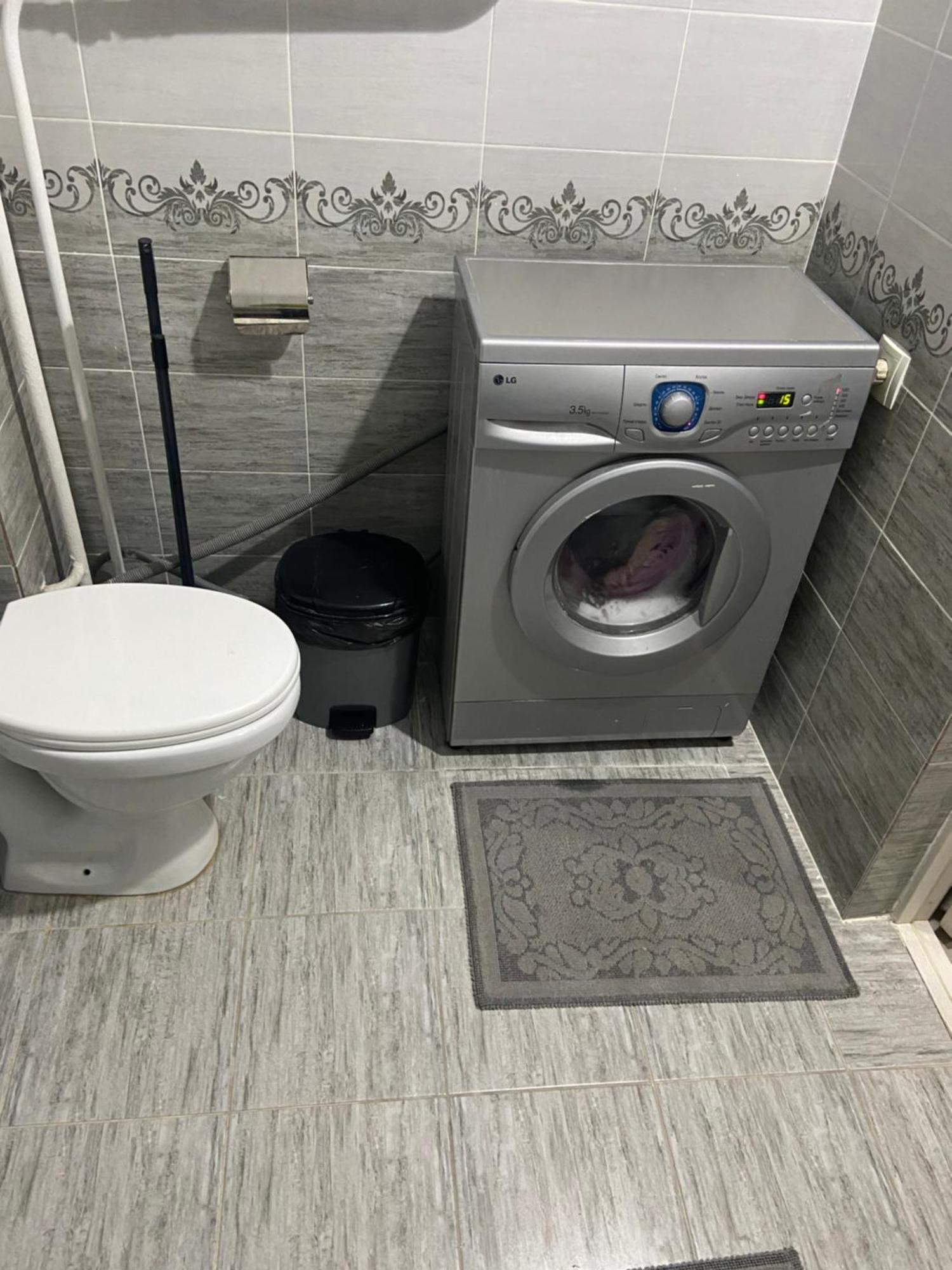 Standart Apartment On Kozhamkulov 128 アルマトイ エクステリア 写真